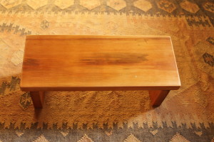 Folding meditation stool- recycled pine